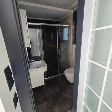 Villa Apartment *