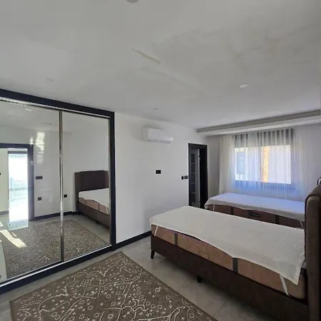 Villa Apartment *